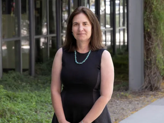 outdoor portrait of bridget murphy