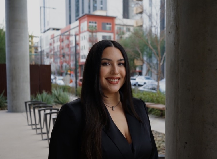 portrait of Estefania Mendivil